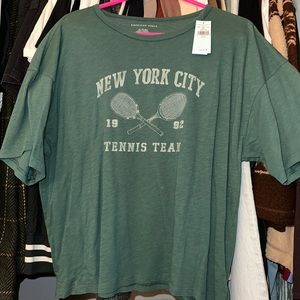 NWT Aerie American Eagle Green New York City Tennis Team Graphic Cropped Tee XL